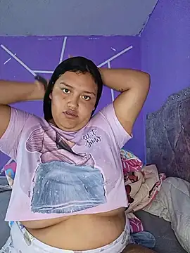 Snapshot of natt-bigass chatting on July 5, 11:17 am natt-bigass online show from July 5, 11:17 am
