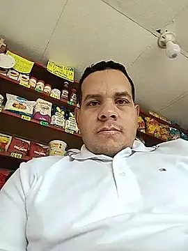 Snapshot of cristian_maln1 chatting on July 11, 2:42 pm cristian maln1 online show from July 11, 2:42 pm