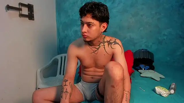 Sky Wild online show from March 14, 8:03 pm