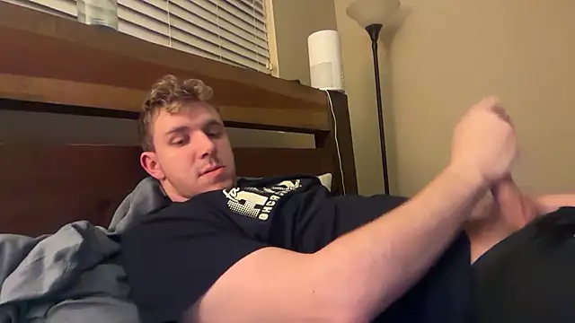 eddieeeeee1232 online show from December 19, 5:14 am