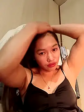 -Paige- online show from November 22, 10:58 am