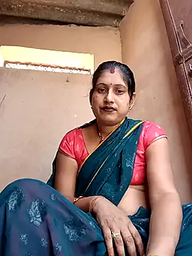 Snapshot of Rayal_bhabi chatting on October 14, 9:43 am Rayal bhabi online show from October 14, 9:43 am