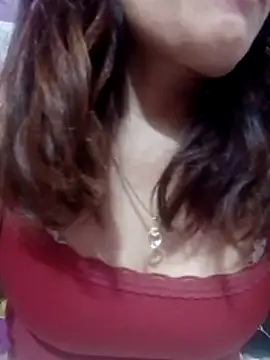 YiyinLy online show from March 2, 2:36 am