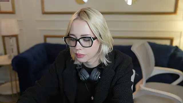 Snapshot of Jessica_start chatting on November 21, 2:05 pm Jessica start online show from November 21, 2:05 pm