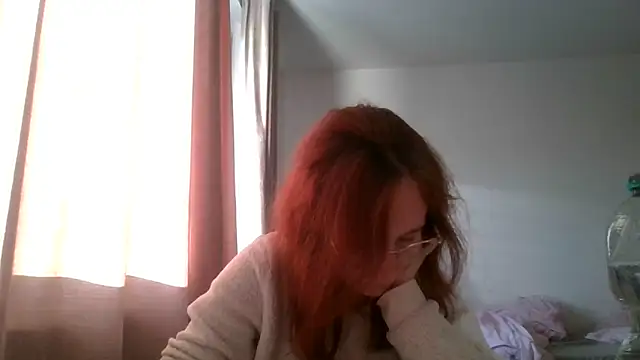 Snapshot of LuckySLove chatting on June 7, 5:38 pm LuckySLove online show from June 7, 5:38 pm