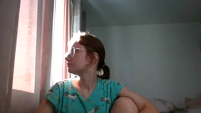 Snapshot of LuckySLove chatting on July 14, 6:02 pm LuckySLove online show from July 14, 6:02 pm