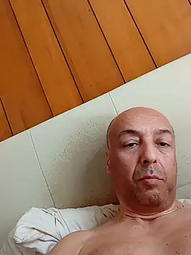 Snapshot of Cucco25 chatting on June 30, 8:37 am Cucco25 online show from June 30, 8:37 am