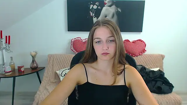 Snapshot of AnneWilsonn chatting on July 24, 6:44 am AnneWilsonn online show from July 24, 6:44 am
