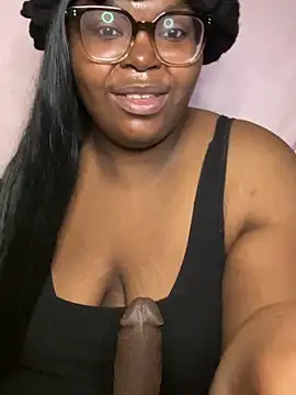 TheChubbySiren online show from May 16, 2:05 pm
