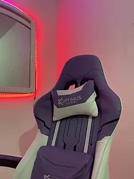 La-Gatiita-trans online show from February 6, 2:16 am