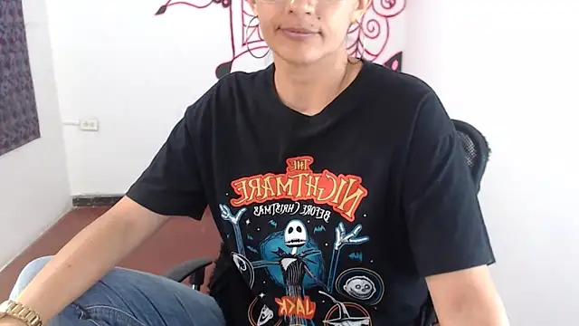 Lucyy Naugthy online show from March 20, 2:11 pm