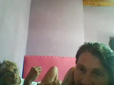 Snapshot of cojeelcamino chatting on November 1, 8:00 pm cojeelcamino online show from November 1, 8:00 pm