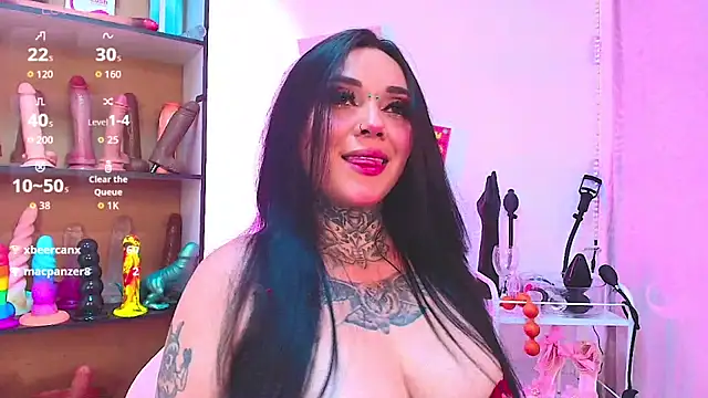 Snapshot of Elisce_cloudd chatting on July 19, 11:41 pm Elisce cloudd online show from July 19, 11:41 pm