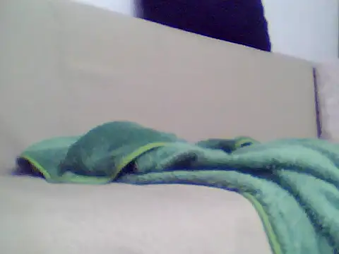 cute erkek34 online show from December 3, 9:46 pm