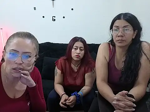 Snapshot of lesb_milf chatting on May 8, 8:14 pm lesb milf online show from May 8, 8:14 pm