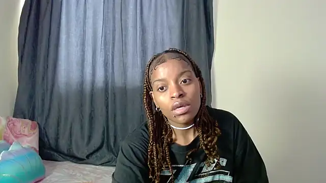 fifiqueen25 online show from March 20, 1:16 pm