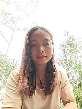 Snapshot of Nguyet2k4 chatting on May 11, 5:13 am Nguyet2k4 online show from May 11, 5:13 am
