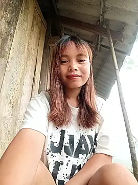 Snapshot of Nguyet2k4 chatting on May 29, 1:03 am Nguyet2k4 online show from May 29, 1:03 am