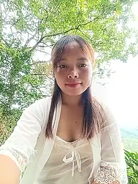 Snapshot of Nguyet2k4 chatting on June 8, 1:50 am Nguyet2k4 online show from June 8, 1:50 am