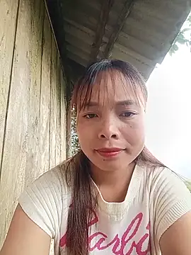Snapshot of Nguyet2k4 chatting on June 17, 12:02 am Nguyet2k4 online show from June 17, 12:02 am