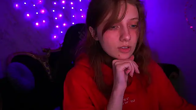 CuteeFoxy online show from February 14, 2:47 pm