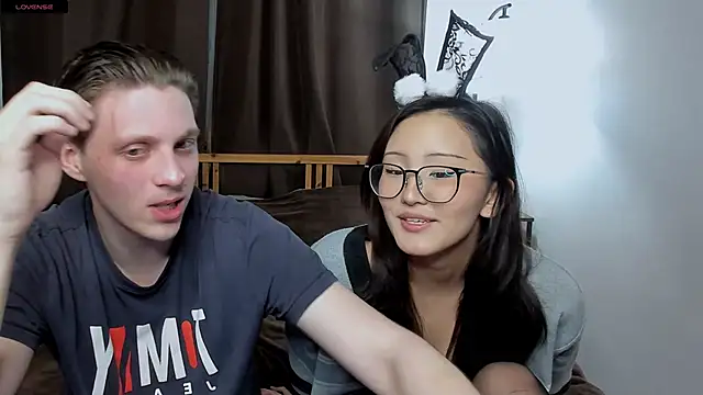 Blossomandbee online show from November 23, 10:31 pm