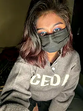 payal mittal online show from December 13, 8:25 pm