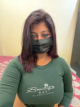 Snapshot of payal_mittal chatting on May 5, 6:05 pm payal mittal online show from May 5, 6:05 pm