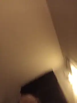 Snapshot of CNxnide chatting on November 10, 4:17 pm CNxnide online show from November 10, 4:17 pm