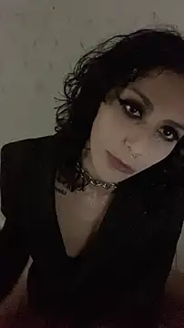 yvessblue online show from November 30, 4:16 am