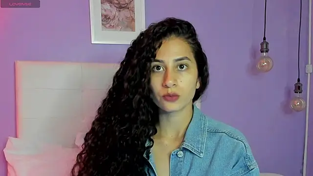 Snapshot of fernanda317 chatting on June 26, 4:55 pm fernanda317 online show from June 26, 4:55 pm