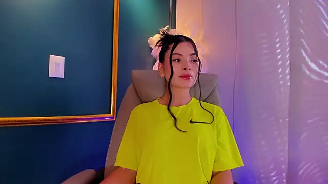 Snapshot of Rashel_Frost_ chatting on June 18, 7:29 pm Rashel Frost online show from June 18, 7:29 pm