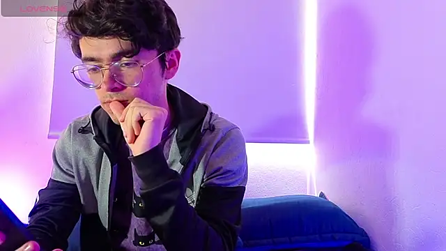 dani angel dark online show from February 17, 6:58 pm