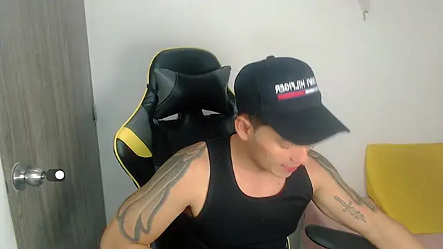 Maynow 666 online show from October 22, 9:03 pm