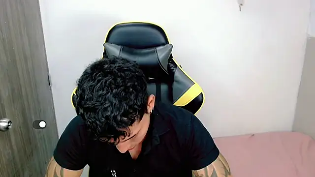 Maynow 666 online show from October 30, 9:37 pm