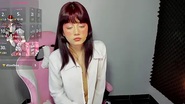 AnaisXoXo online show from March 26, 7:30 pm