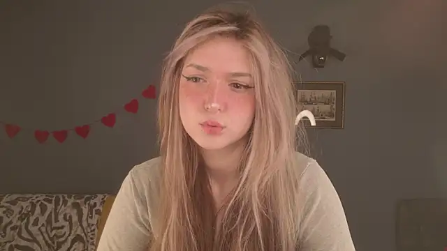 BellaSink online show from April 10, 5:34 am