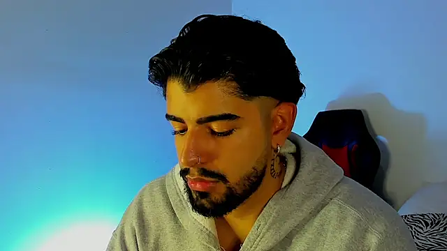 Snapshot of maximo_black_ chatting on October 20, 10:10 pm maximo black  online show from October 20, 10:10 pm