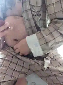 caige8888 online show from April 14, 1:11 am