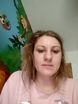 SandyCassie online show from April 14, 6:08 am