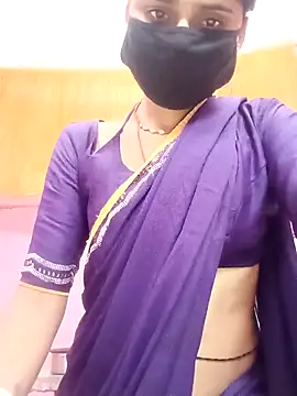Snapshot of Rajni_chauhan chatting on April 30, 4:35 pm Rajni chauhan online show from April 30, 4:35 pm