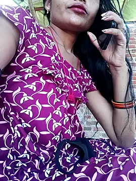 Snapshot of Rajni_chauhan chatting on May 30, 6:10 am Rajni chauhan online show from May 30, 6:10 am