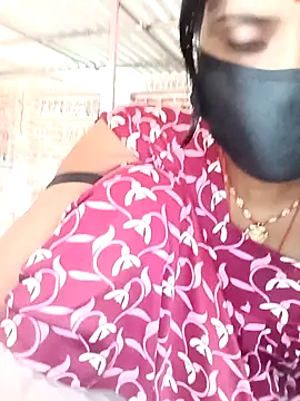 Snapshot of Rajni_chauhan chatting on June 10, 8:13 am Rajni chauhan online show from June 10, 8:13 am