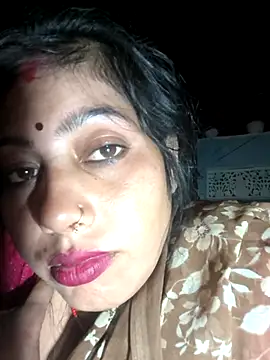 Snapshot of Ragni_bhargav chatting on April 22, 5:14 pm Ragni bhargav online show from April 22, 5:14 pm