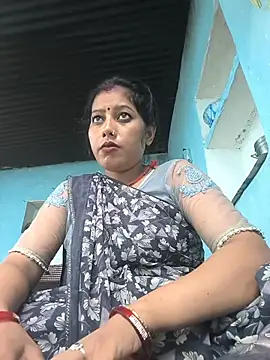 Snapshot of Ragni_bhargav chatting on July 22, 9:23 am Ragni bhargav online show from July 22, 9:23 am