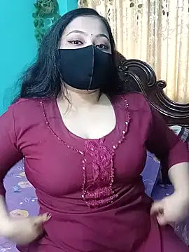 Snapshot of Porimoni22 chatting on July 4, 4:51 am Porimoni22 online show from July 4, 4:51 am