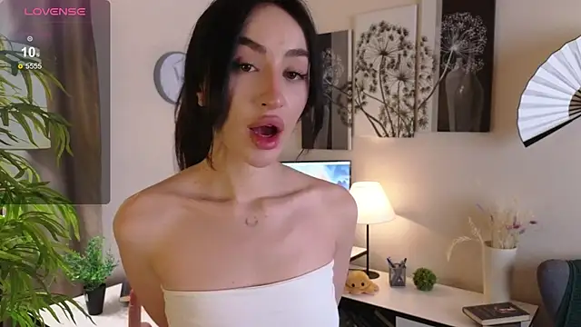 Snapshot of Marie_Long chatting on January 15, 6:22 pm Marie Long online show from January 15, 6:22 pm