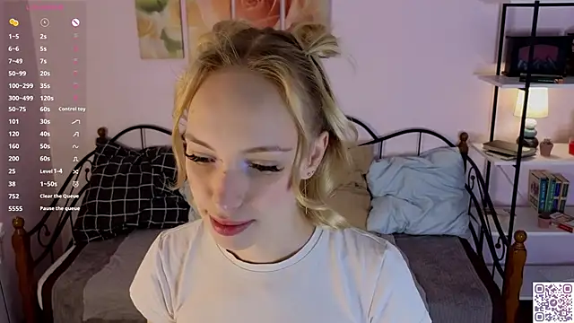Snapshot of Grace_Glend chatting on April 25, 10:07 pm Grace Glend online show from April 25, 10:07 pm