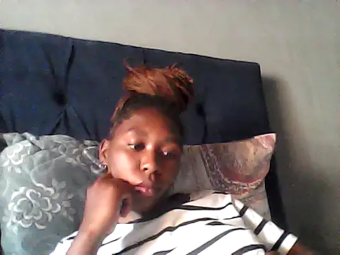 sexysmalldaily04 online show from October 26, 12:22 pm