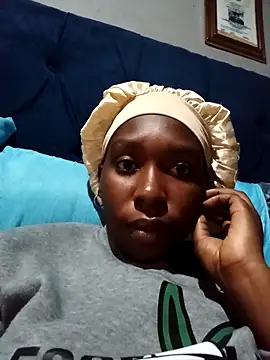 sexysmalldaily04 online show from December 14, 1:16 pm